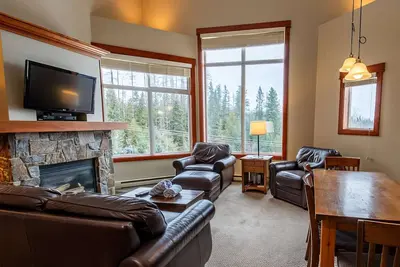 Image de Fernie - Timberline Lodges Balsam #540