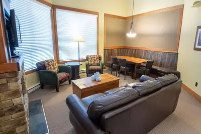 Image de Fernie - Timberline Lodges Juniper #641