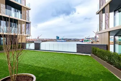 Image de 2 Apartment. River View. Netflix. Free Parking. \n\n