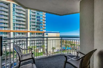 Image de New Listing! Angle Oceanview 2 bed / 2 bath by Luxury Beach Rentals!