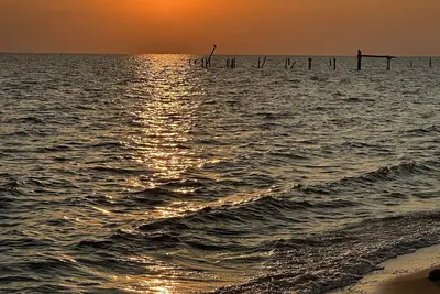 Image de Ocean Springs Beach - Gulf Coast Getaway! New Beachfront House!