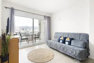 Image de Welcs Apartamento 100 Emp  con vistas al canal