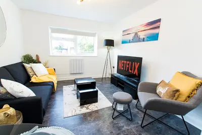 Image de K Suites - Lovely 2 bedroom w\/ Parking on Premises
