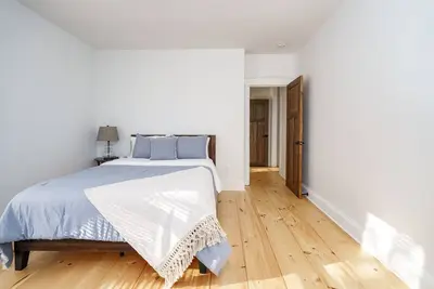 Image de Very Cozy, 2 Bedroom Farmhouse Apartment 2nd Fl