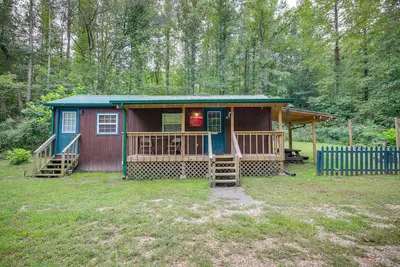 Image de Serene Briceville Vacation Rental Cabin w/ Grill!