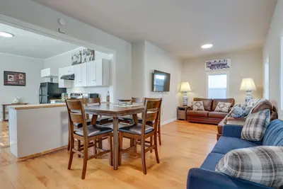 Image de Lafayette Townhome: Cozy Retreat w/ Private Patio