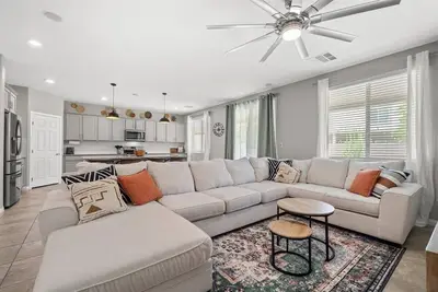 Image de \"The Desert Haven\" Dog Friendly, 30+ day stays only, 4bd/2. 5ba, Quiet Area