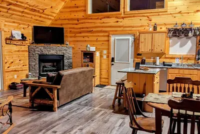 Image de A Majestic Mountain Getaway, Walk to Lake Hiwassee