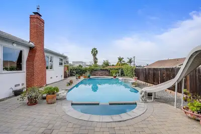 Image de Relaxing Retreat with Pool