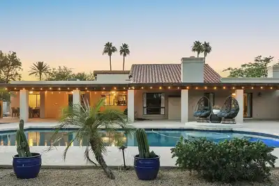 Image de Paradise Found in Scottsdale Az - Big Yard with Pool