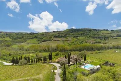 La Capanna - Radda in Chianti. Newly renovated \nstone farmhouse with pool & A\/C