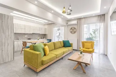 Image de Artemis Suite - Spacious 2-Bdrm apartment, central & safe!
