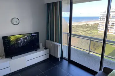 Image de Ravissant studio vue sur mer avec piscine couverte