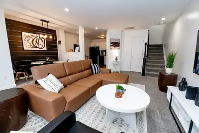 Image de Convenient, Cozy, and Comfortable near Nc State and Downtown Raleigh