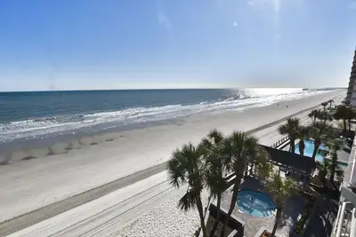 Image de Oceanfront 2bed/2bath-Water's Edge Resort-402 Indoor/Outdoor Pool & Hot Tub
