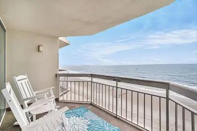 Image de Oceanfront 2bed/2bath-Water's Edge Resort-611 Indoor/Outdoor Pool & Hot Tub