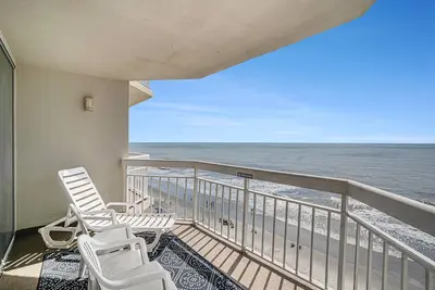 Image de Oceanfront 2bed/2bath-Water's Edge Resort-711 Indoor/Outdoor Pool & Hot Tub