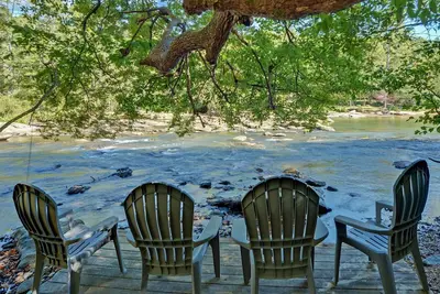 Image de White Water River Cabin #2 Lower Level