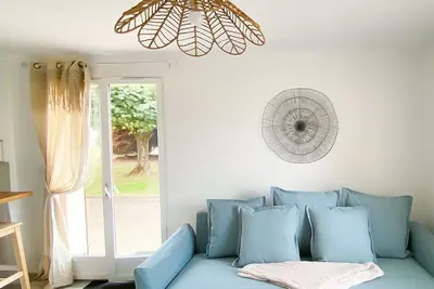 Image de Cocon de verdure T2 avec grand jardin