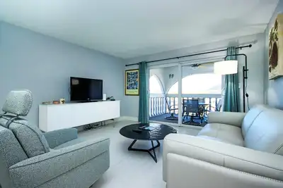 Image de Sanibel Island condo | Steps from the beach - Breakers West C3
