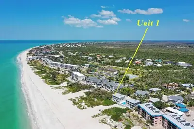 Image de Secluded gulf-front retreat with stunning ocean views | Sanibel Island - Golden Beach #1