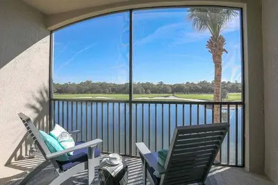 Image de Stunning waterfront 3rd floor 2br condo | Lakewood National - Crane Creek