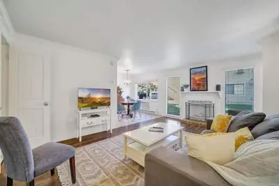 Image de Cozy ~ Clean ~ Condo near Csi in Twin Falls Idaho