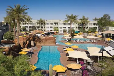 Image de Score Big with a Spring Training Getaway at Marriott Canyon Villas in Phoenix!