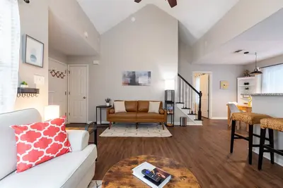 Image de Entire 3br/2ba w/King Bed centre of peachtree city