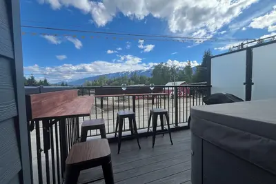 Image de Mountain View Condo w/Hot Tube! 2b/1b - Central between Ski Resort and Downown