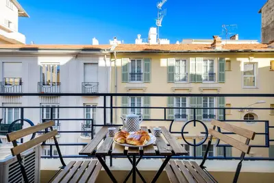Image de Appartement de vacances \"Avec vue sur la mer\" près de la plage avec balcon et Wi-Fi