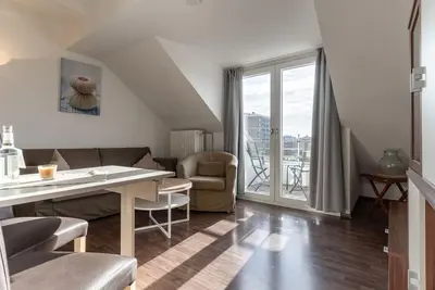 Image de \"idyllische Ferienwohnung in Büsum: Erleben Sie Nordseezauber im 3. Stock\"