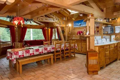Image de Chalet 8 pièces, 16 pers, proche village, parking, WiFi, animaux admis
