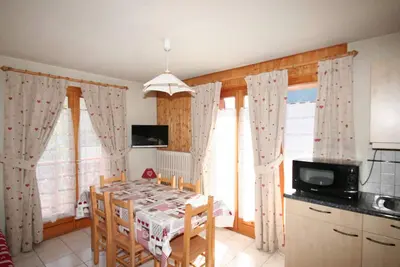 Image de Appartement 3 pièces, 6 personnes, proche centre, animaux admis, WiFi, parking