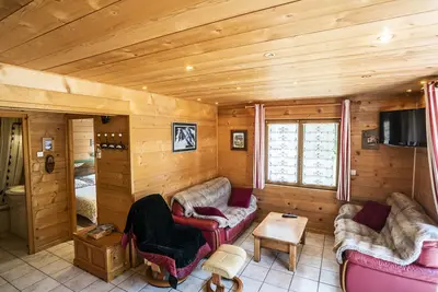 Image de Appartement 4p pour 9 personnes, terrasse, à 900m du centre de Châtel, proche navettes