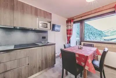 Image de Studio 2* Châtel: 3 pers, balcon, parking, proximité remontées, centre, Forme d'O