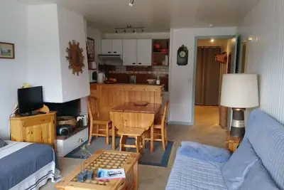 Image de Studio cosy avec balcon, 20m des remontées mécaniques, plein centre Châtel, idéal 3 pers.