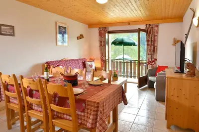 Image de Appartement 3 pièces pour 7 pers, proche centre, balcon, parking, wifi, classé 3*