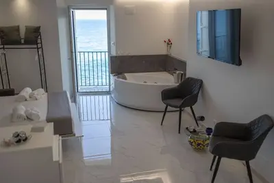 Image de U Scrusciu d'u Mari Luxury Suite