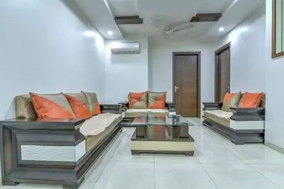 Image de Delightful 3br Apt; Park Facing!