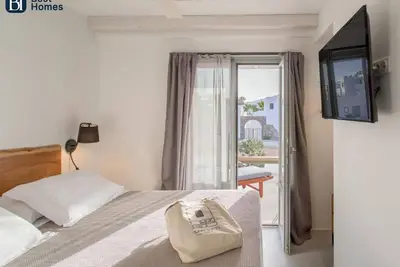 Image de Bh182 - C - Suite Paros
