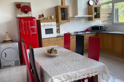 Image de Glmb online, Appartement vue montagne et proximité accès ascenseur des Thermes