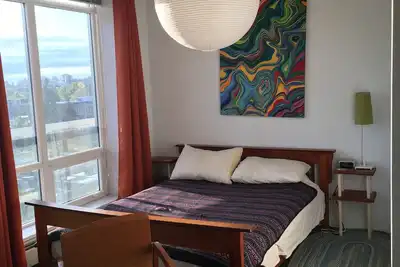 Image de Beautiful Apartment near 17th Avenue