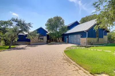 Image de Pool & Covered Patios: Sprawling Austin Estate!