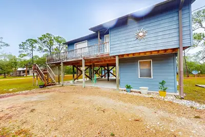 Image de 2-story house near the beach & ocean with deck, golf cart, washer/dryer, Ac
