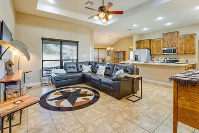 Image de Pleasanton Vacation Rental w/ Private Yard!