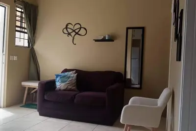 Image de Safe, near ports, shops and beaches - free pickup