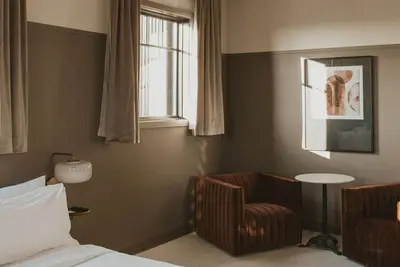 Image de Luxury Hot Tub Suite in Downtown Berlin 305