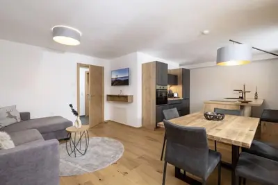 Deluxe Bergblick 10 by Interhome