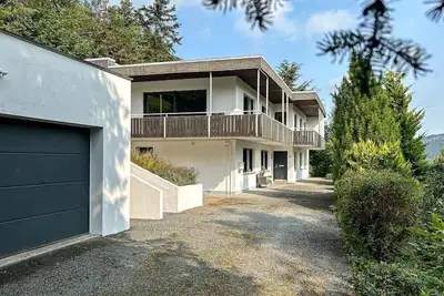 Image de Een Luxe Moderne Gerenoveerde Villa Dichtbij Winterberg